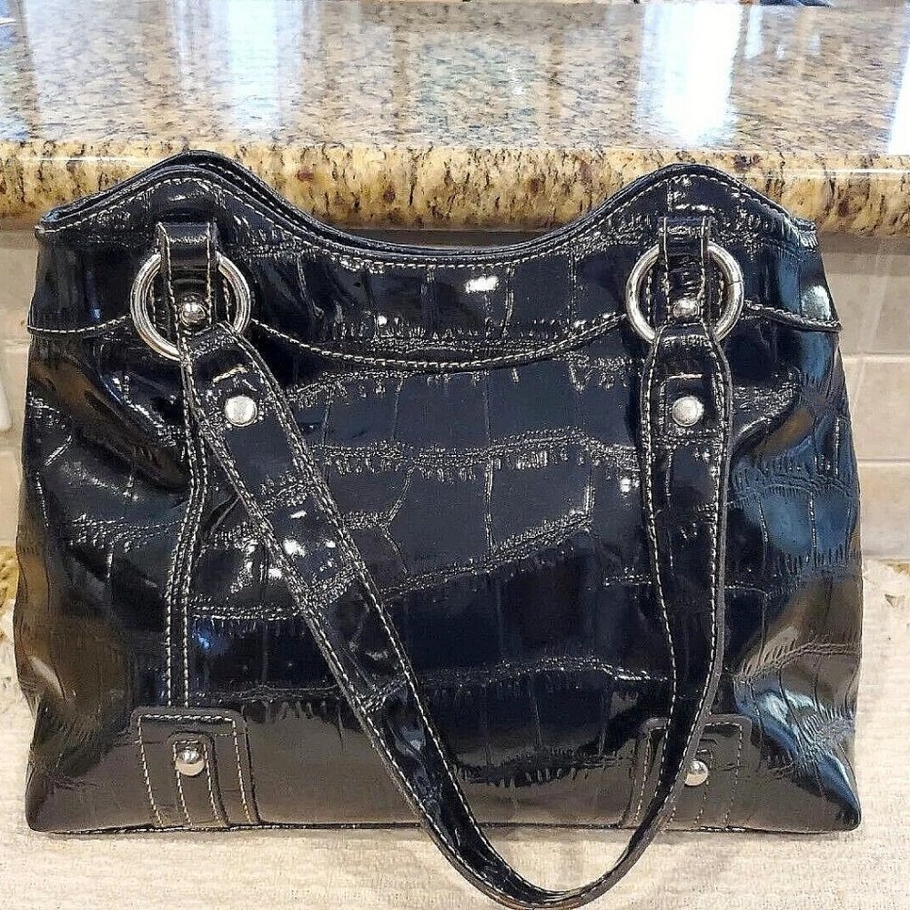 Sag Harbor Faux Croc / Alligator Skin Black Shiny Medium Size Purse